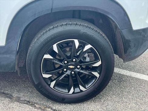 Used 2023 Chevrolet TrailBlazer LT image 9