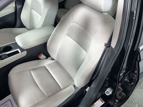 Used 2025 Nissan Altima 2.5 SV image 15