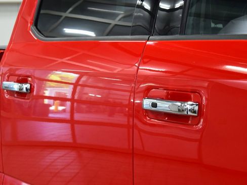 Used 2021 Ford F250 Lariat w/ Lariat Ultimate Package AWD/4WD image 18