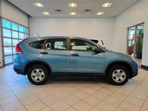Used 2013 Honda CR-V LX image 2