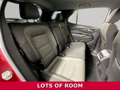 Used 2021 Chevrolet Equinox LT FWD image 25