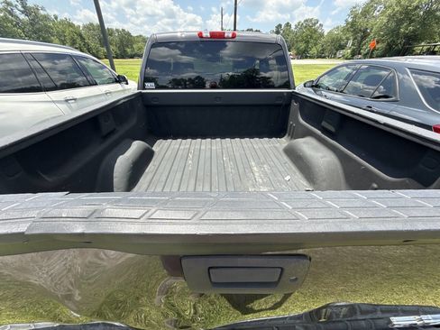 Used 2011 GMC Sierra 1500 SLE w/ Texas Edition image 10