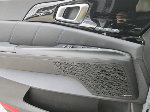 New 2026 Kia Carnival SX Prestige image 16