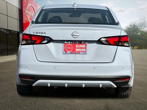 New 2025 Nissan Versa SV image 6