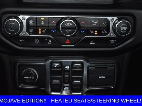 Used 2021 Jeep Gladiator Mojave w/ Dual Top Group AWD/4WD image 24