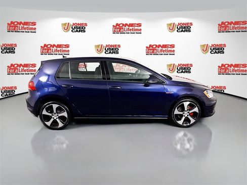 Used 2017 Volkswagen GTI S image 15