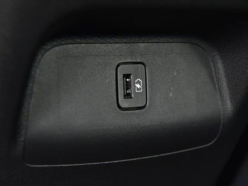 Used 2024 Nissan Sentra SV image 21