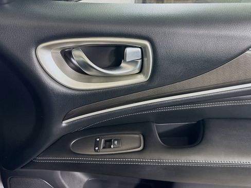 Used 2016 INFINITI QX60 FWD w/ Premium Plus Package image 31