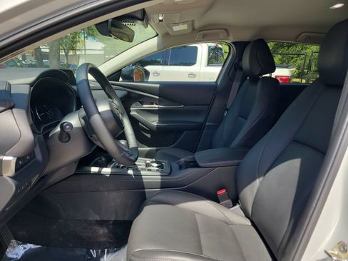 Certified 2026 MAZDA CX-30 AWD 2.5 S w/ Select Sport Pkg image 2