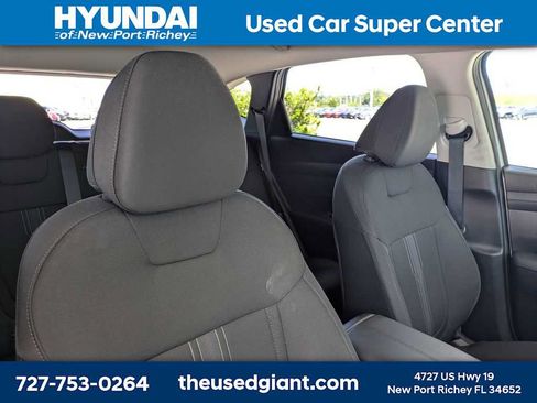 Used 2025 Hyundai Tucson SEL FWD image 6