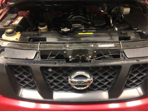 Used 2010 Nissan Titan XE w/ XE Popular Equipment Pkg image 14