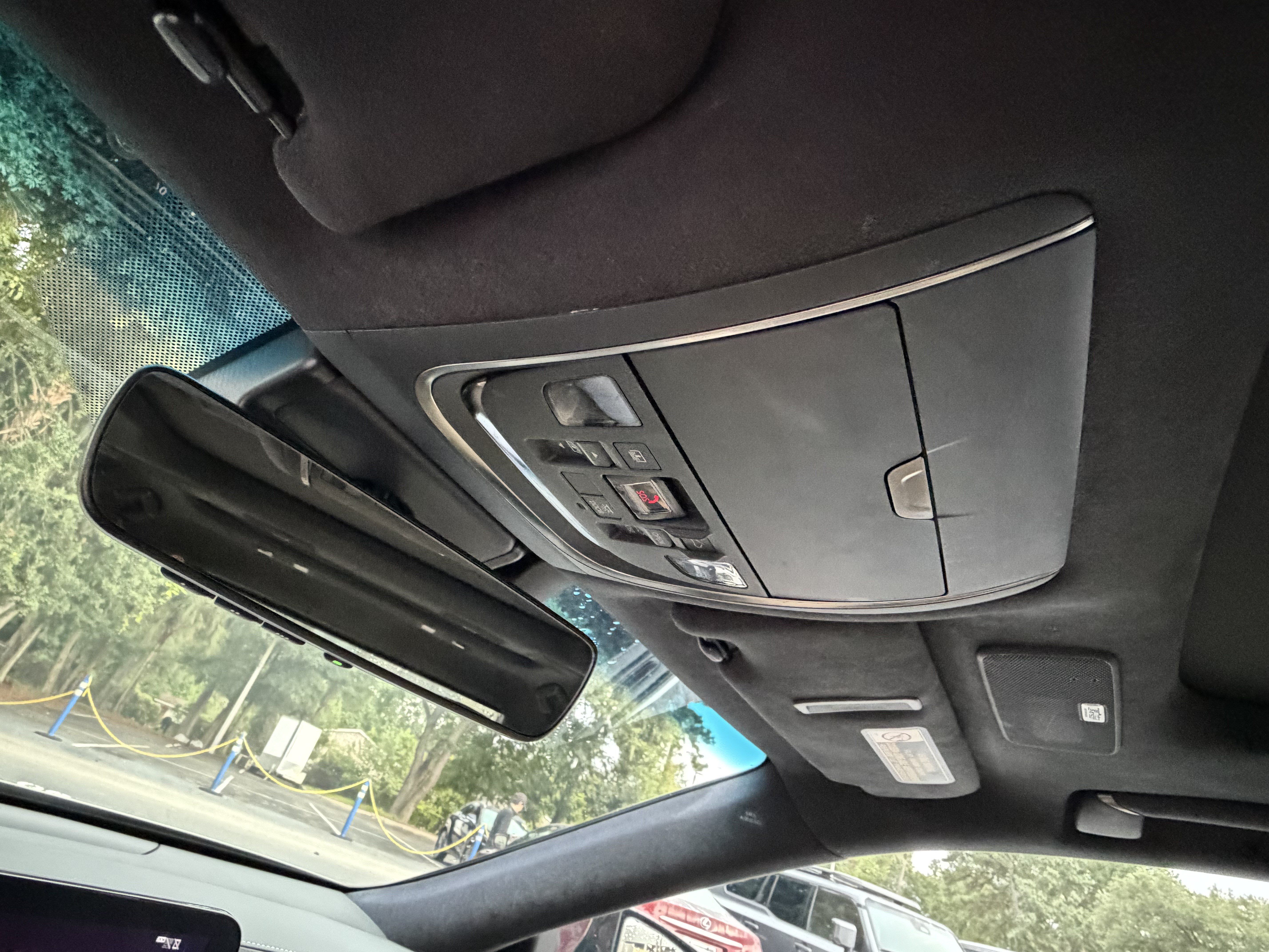 Used 2022 Lexus LS 500 w/ Interior Upgrade Package RWD image 29