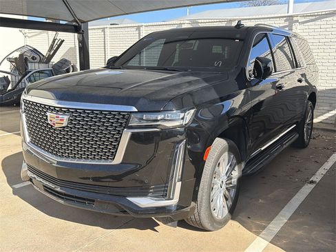 Used 2021 Cadillac Escalade ESV Premium Luxury image 1