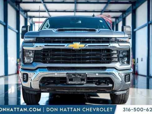 Used 2025 Chevrolet Silverado 3500 LT w/ Safety Package image 36