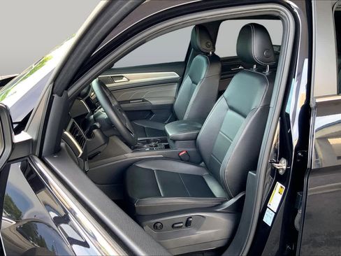 Used 2022 Volkswagen Atlas Cross Sport SE AWD/4WD image 8