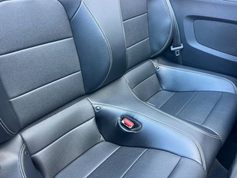 Used 2021 Ford Mustang Premium RWD image 29