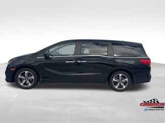 Used 2018 Honda Odyssey Touring video 2