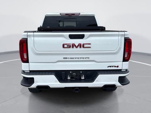 Used 2021 GMC Sierra 1500 AT4 w/ AT4 Premium Package AWD/4WD image 7