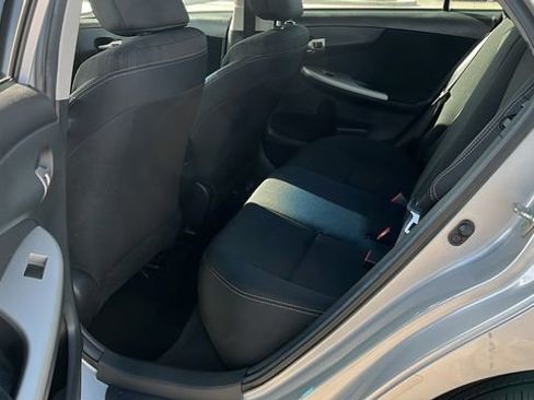 Used 2013 Toyota Corolla S image 19