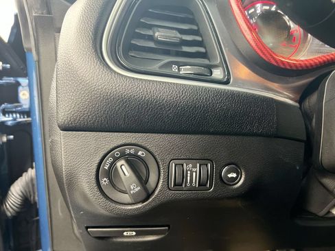 Used 2022 Dodge Challenger R/T Scat Pack RWD image 18