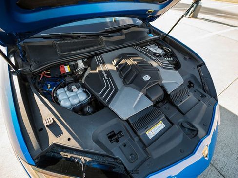 Used 2019 Lamborghini Urus image 17