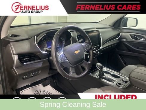 Used 2021 Chevrolet Traverse LT FWD image 42