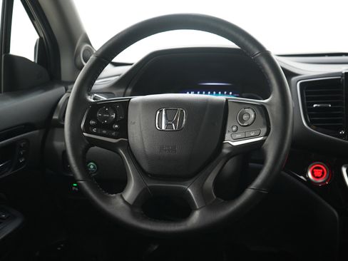 Used 2020 Honda Pilot Touring image 19