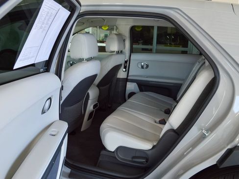 Certified 2023 Hyundai Ioniq 5 SEL w/ Cargo Package AWD/4WD image 10