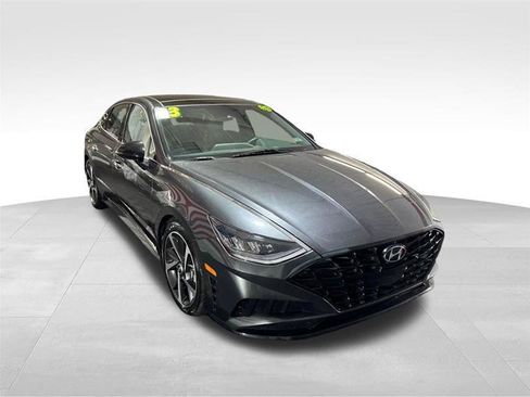 Used 2023 Hyundai Sonata SEL Plus FWD image 3
