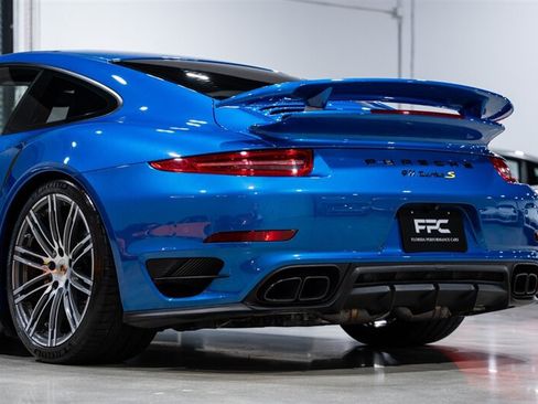 Used 2014 Porsche 911 Turbo S w/ Light Design Package AWD/4WD image 14