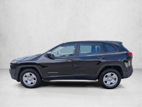 Used 2014 Jeep Cherokee Sport w/ Cold Weather Group AWD/4WD image 8