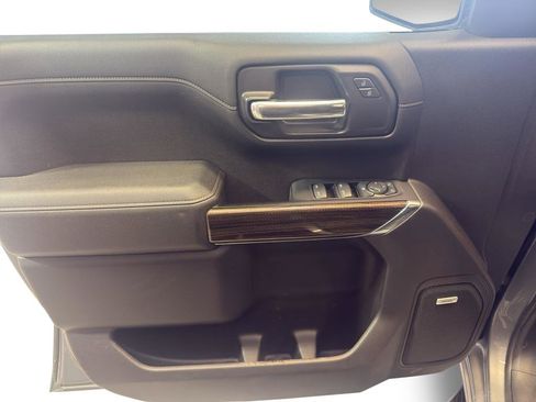 Used 2019 Chevrolet Silverado 1500 RST image 13