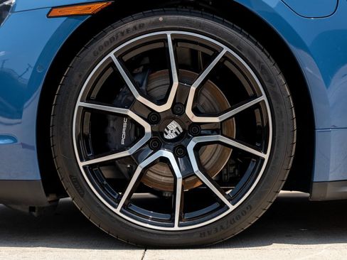 Certified 2025 Porsche Taycan AWD/4WD image 13
