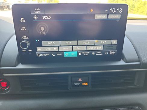Used 2024 Honda Pilot Elite image 17