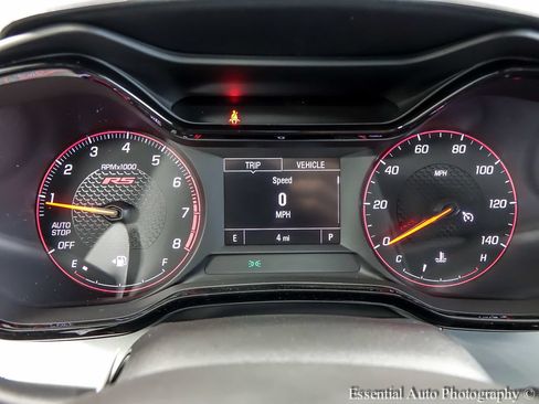 New 2026 Chevrolet Trax RS w/ Sunroof Package FWD image 12