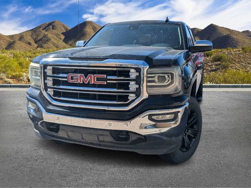 Used 2017 GMC Sierra 1500 SLT image 2