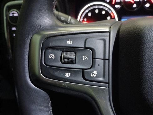 Used 2021 Chevrolet Silverado 2500 LTZ w/ Z71 Off-Road Package image 23