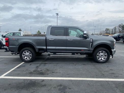 New 2026 Ford F250 Lariat w/ Lariat Premium Package AWD/4WD image 8