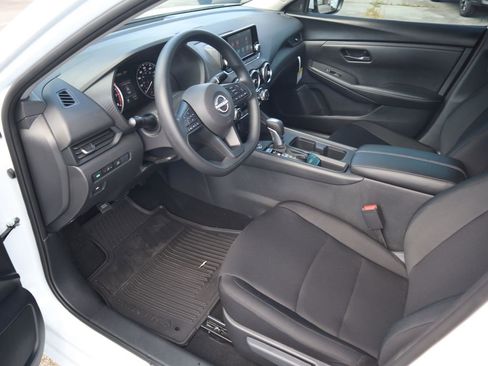 New 2025 Nissan Sentra S image 13