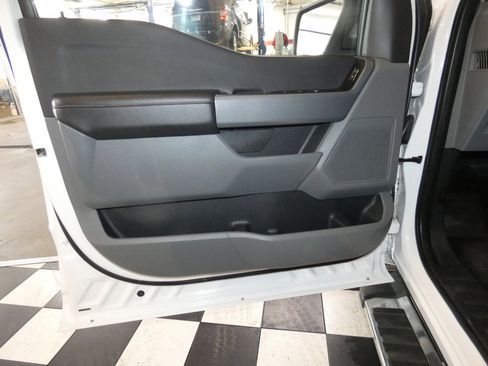 Used 2022 Ford F150 XLT w/ XTR Package image 21