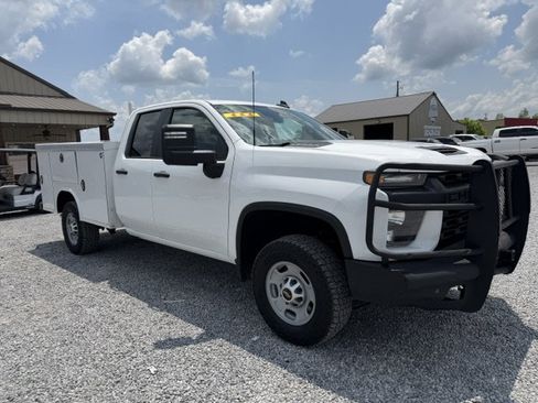 Used 2023 Chevrolet Silverado 2500 W/T w/ WT Convenience Package AWD/4WD image 2