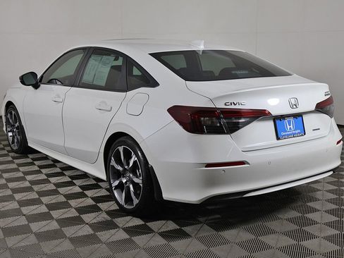 Used 2025 Honda Civic Sport Touring image 11