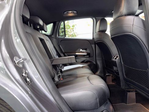 Used 2021 Mercedes-Benz GLA 250 4MATIC image 59