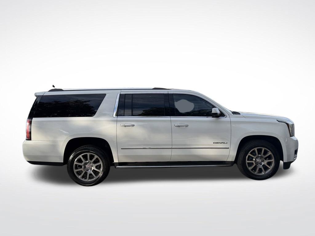 Used 2018 GMC Yukon XL Denali RWD image 7