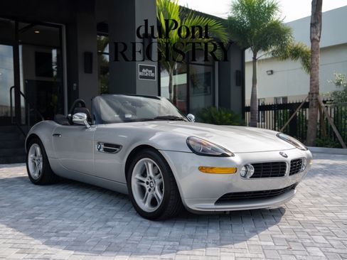 Used 2002 BMW Z8 RWD image 1