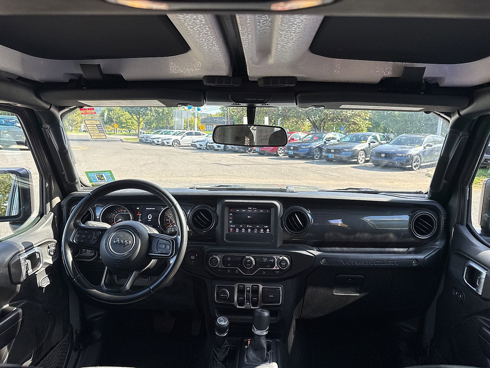 Used 2020 Jeep Wrangler Unlimited Sport AWD/4WD image 5