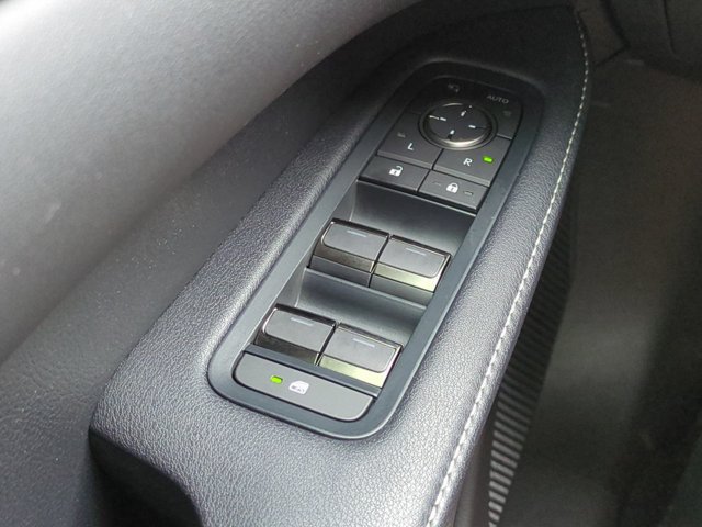 Certified 2026 Lexus RX 350 FWD image 23