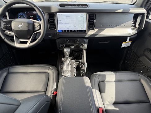 New 2026 Ford Bronco Big Bend w/ Black Diamond Package image 9