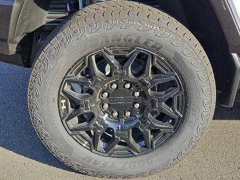 New 2026 GMC Hummer EV SUV image 7