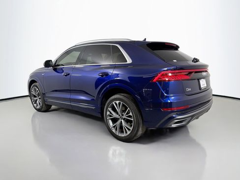 Used 2022 Audi Q8 Premium Plus image 8